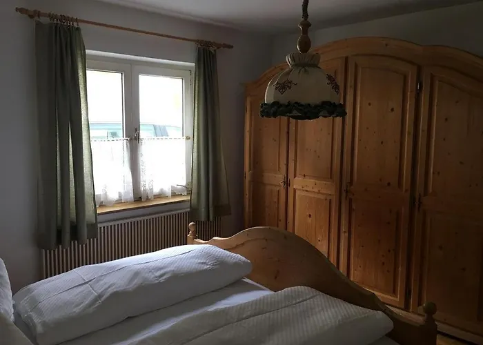 Haus Gerlinde Schernthaner ゲストハウス Langkampfen